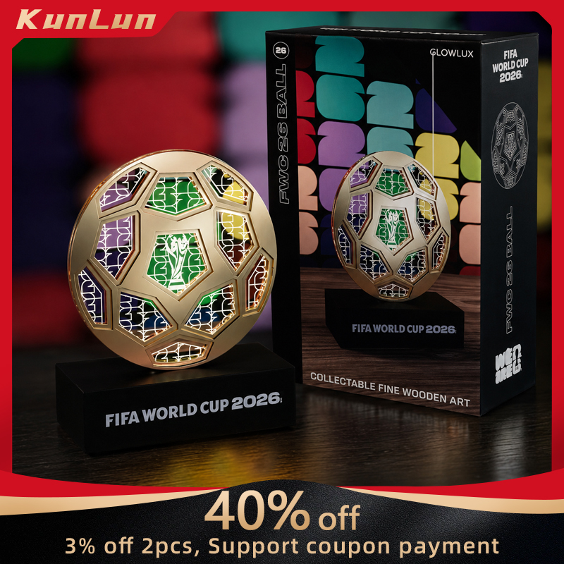 Decor Lighting Fans - FIFA Weltmeisterschaft Goldener Fußball LED Schreibtischlampe